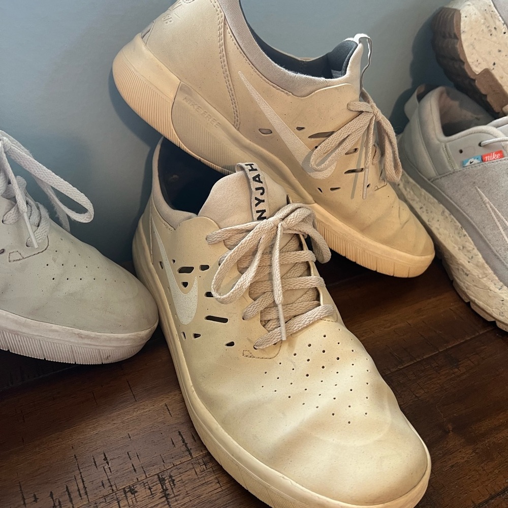 Nike SB Nyjah Free Cream and White Size 9.5